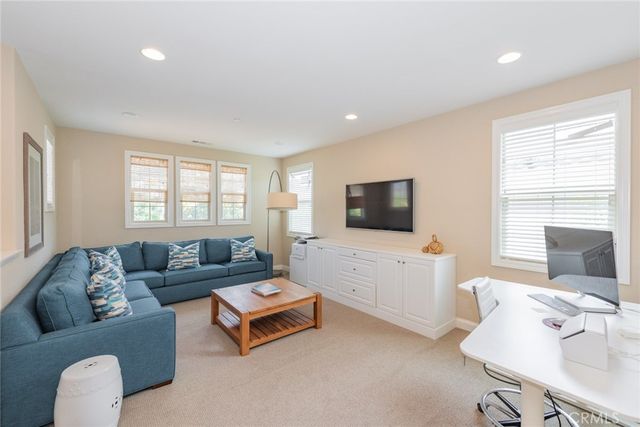 572 E Vosburg Drive, Azusa, CA 91702