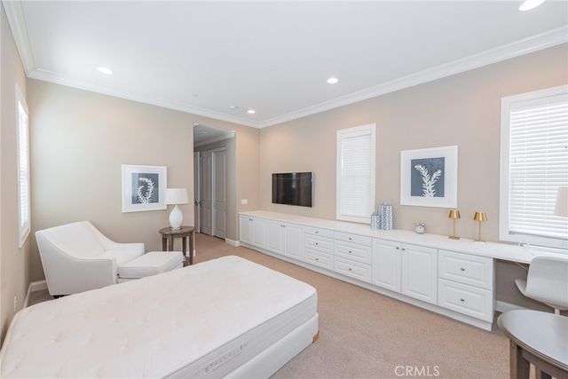 572 E Vosburg Drive, Azusa, CA 91702