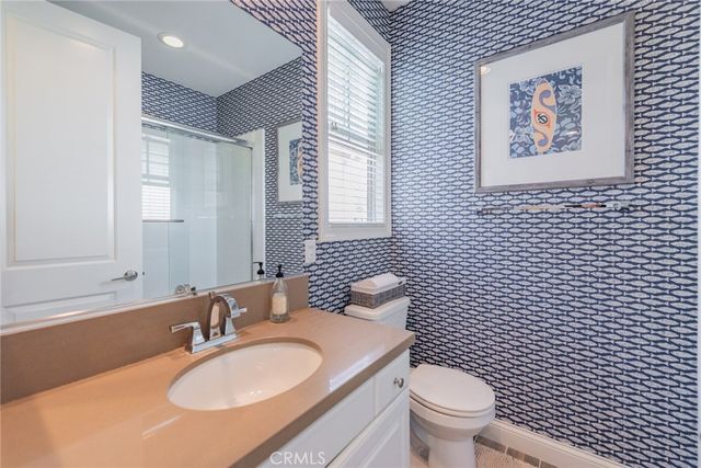 572 E Vosburg Drive, Azusa, CA 91702