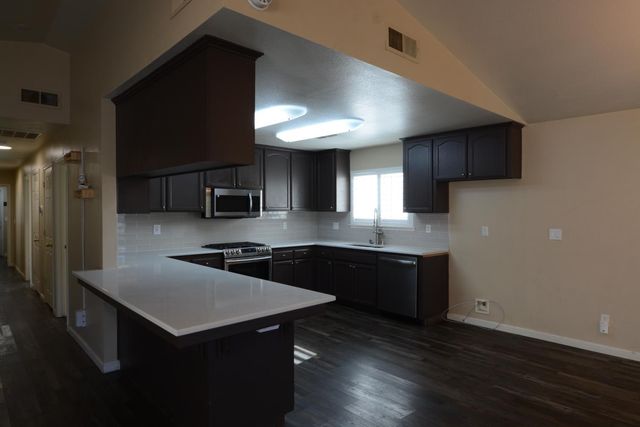 3965 E Marcus Avenue, Friant, CA 93626