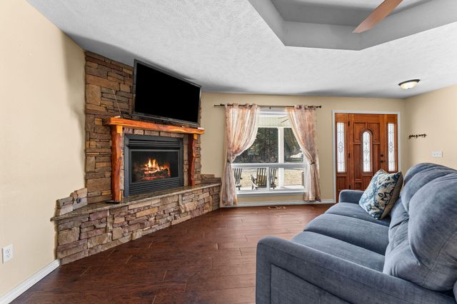 253 Green Cypress Road, Shell Knob, MO 65747