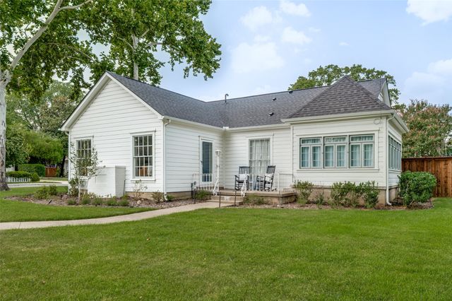 1306 W Virginia Street, Mckinney, TX 75069
