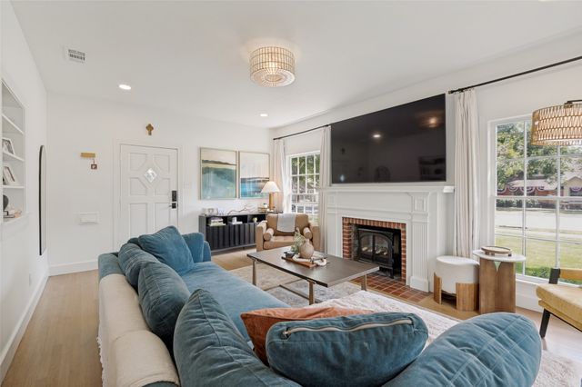 1306 W Virginia Street, Mckinney, TX 75069