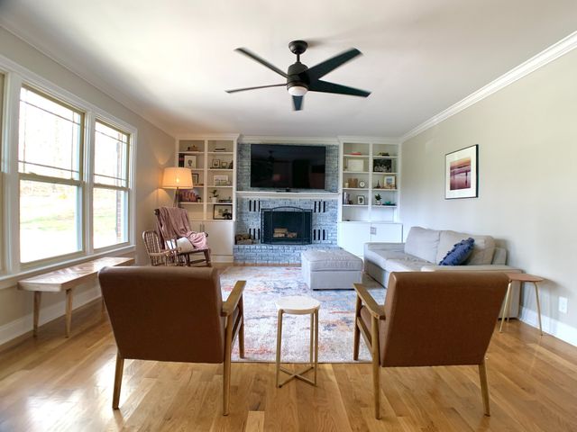 423 Rivermont Dr, Clarksville, TN 37043