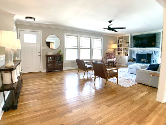 423 Rivermont Dr, Clarksville, TN 37043