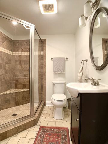 423 Rivermont Dr, Clarksville, TN 37043