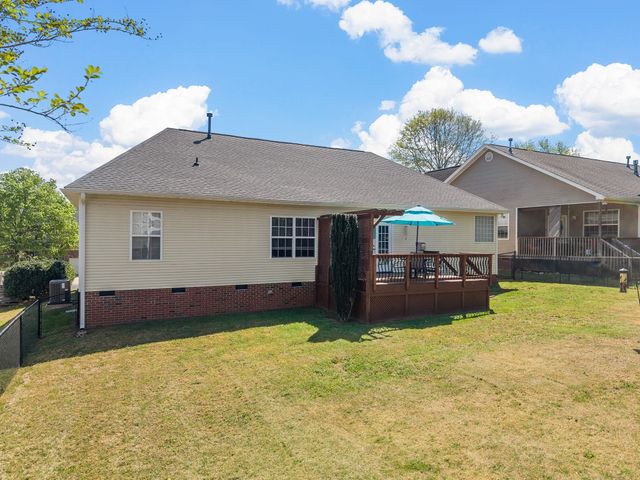 414 Landstone Terrace, Boiling Springs, SC 29316