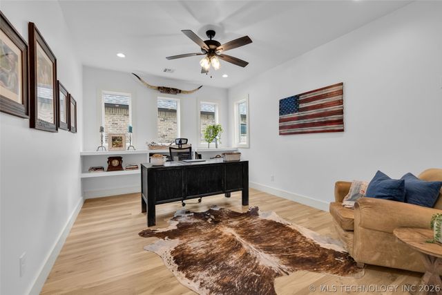 5319 E 125th Place S, Bixby, OK 74008
