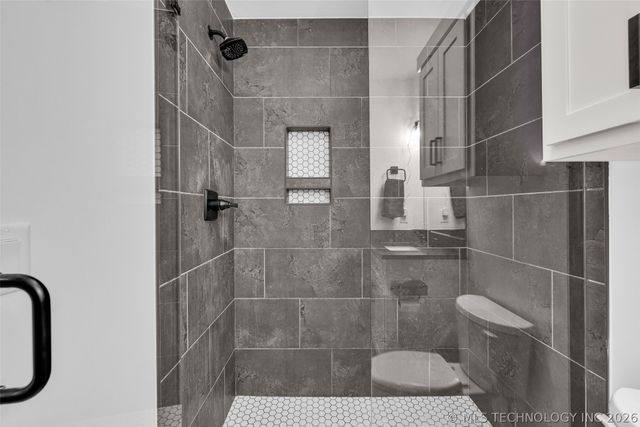 5319 E 125th Place S, Bixby, OK 74008