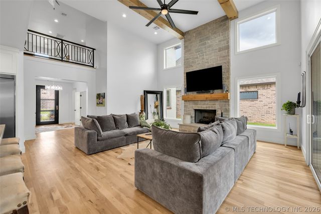 5319 E 125th Place S, Bixby, OK 74008
