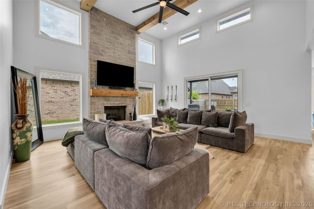 5319 E 125th Place S, Bixby, OK 74008