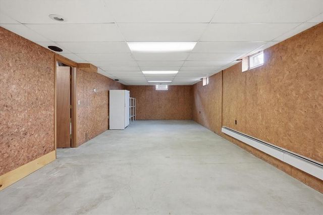 1430 8th Avenue, Baldwin, WI 54002