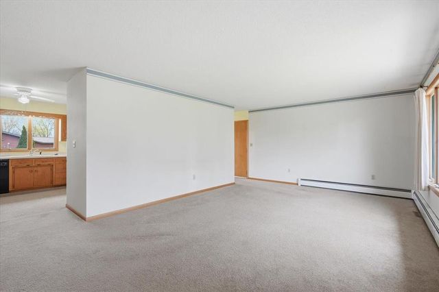 1430 8th Avenue, Baldwin, WI 54002