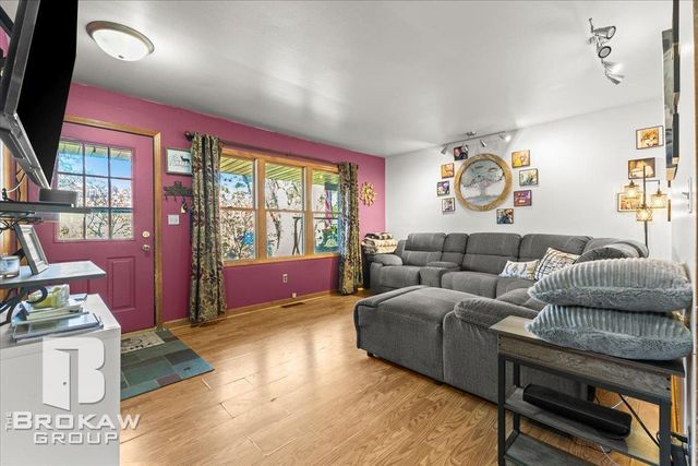 10490 Green Road, Goodrich, MI 48438