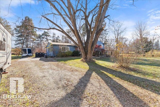 10490 Green Road, Goodrich, MI 48438