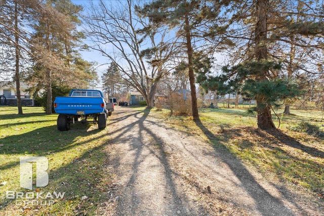 10490 Green Road, Goodrich, MI 48438