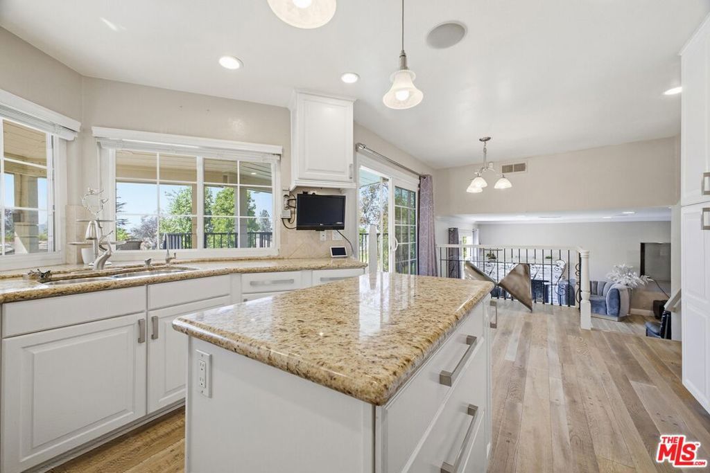 Image 12 of property listing at 157 S Donna Court, Anaheim, CA 92807