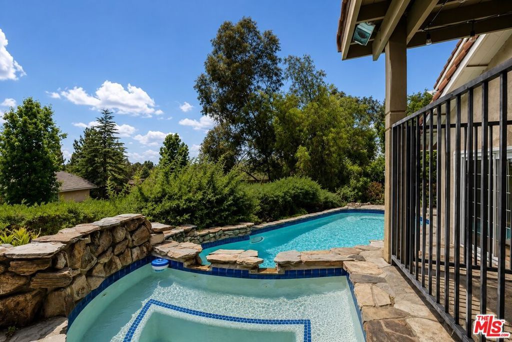 Image 32 of property listing at 157 S Donna Court, Anaheim, CA 92807