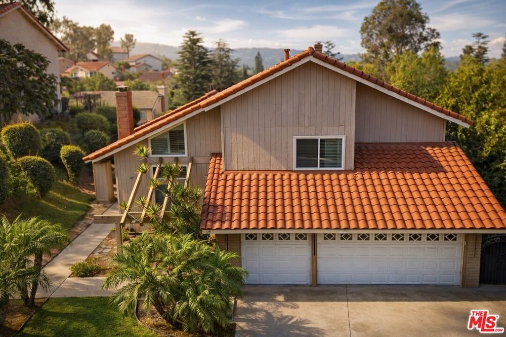 Image 41 of property listing at 157 S Donna Court, Anaheim, CA 92807
