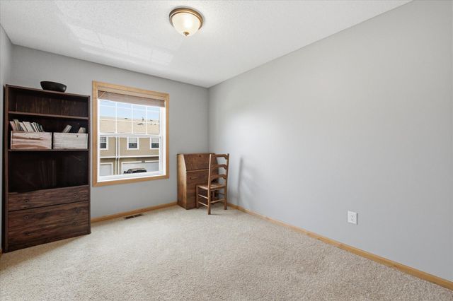 16590 72nd Court NE, Elk River, MN 55330