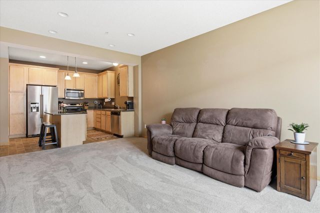 16590 72nd Court NE, Elk River, MN 55330