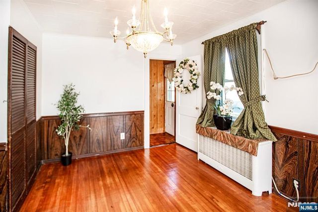 326 William Street, New Milford, NJ 07646
