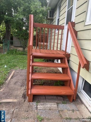 326 William Street, New Milford, NJ 07646