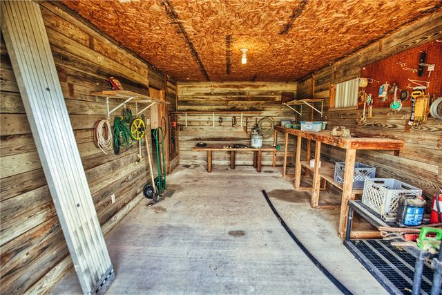 11532 County Road 408, Caldwell, TX 77836