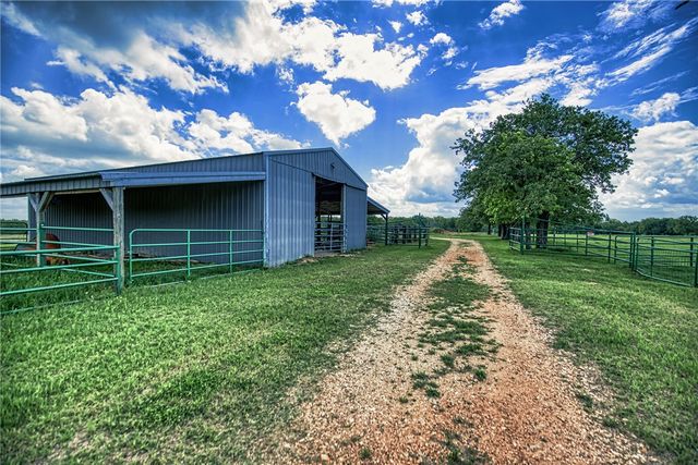 11532 County Road 408, Caldwell, TX 77836