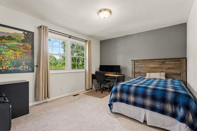 640 Clearview Court, Algonquin, IL 60102