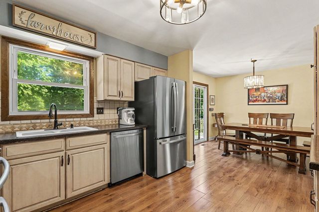 640 Clearview Court, Algonquin, IL 60102