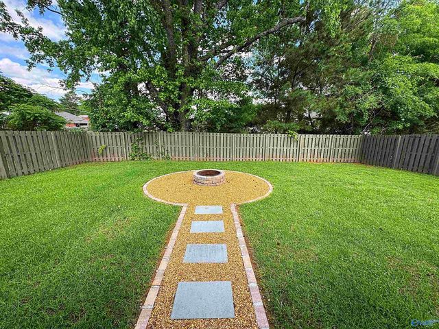 114 Summer Pointe Lane, Harvest, AL 35757