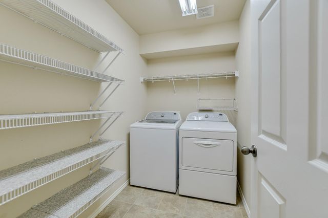 303 Delby ST, Hutto, TX 78634