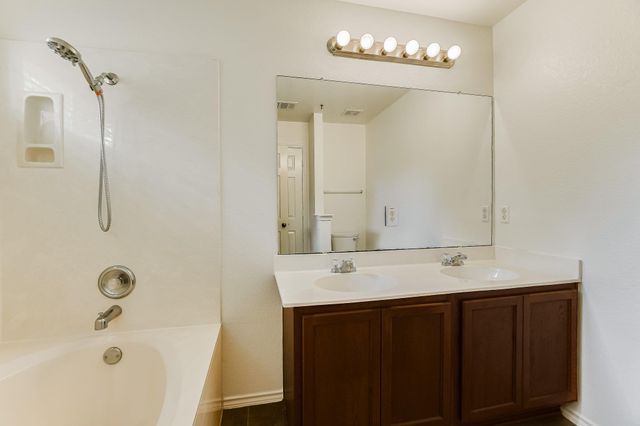 303 Delby ST, Hutto, TX 78634