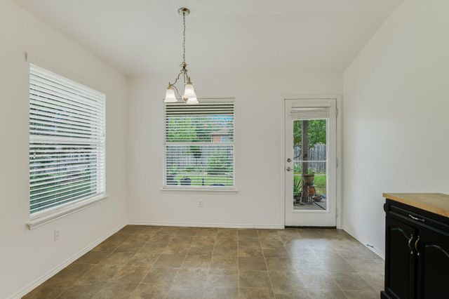 303 Delby ST, Hutto, TX 78634