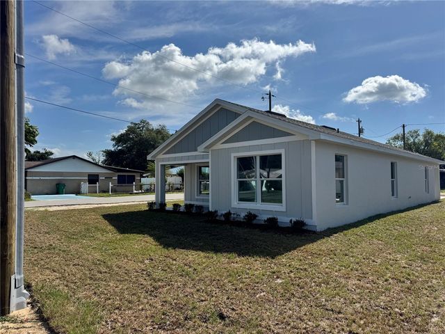 6024 12TH STREET, Zephyrhills, FL 33542