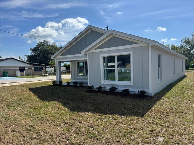 6024 12TH STREET, Zephyrhills, FL 33542