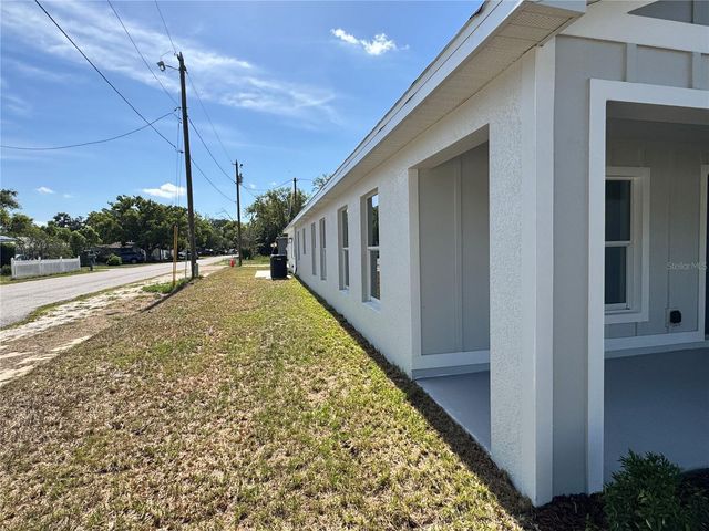 6024 12TH STREET, Zephyrhills, FL 33542