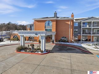 3001 S 51st Street Court # 412, Lincoln, NE 68506