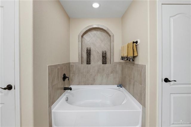 2309 Bald Cypress Drive, Weslaco, TX 78596