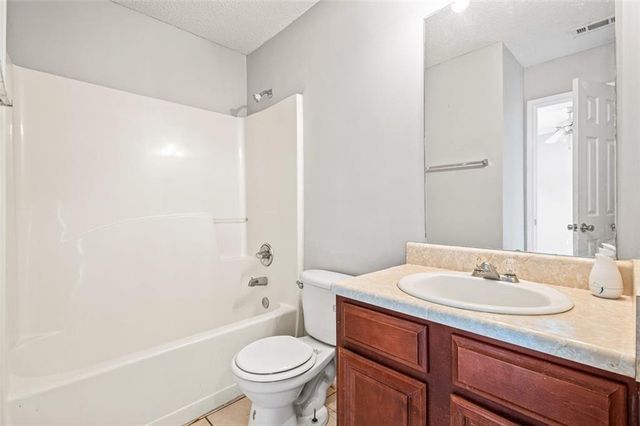 6684 CRANE Avenue, Fairburn, GA 30213