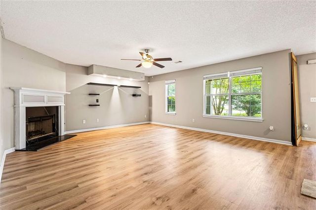 6684 CRANE Avenue, Fairburn, GA 30213