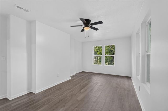 528 Caldwell Street, Excelsior Springs, MO 64024