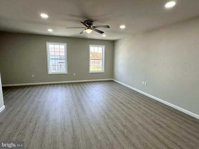 226 ROJAN RD, Dover, DE 19901