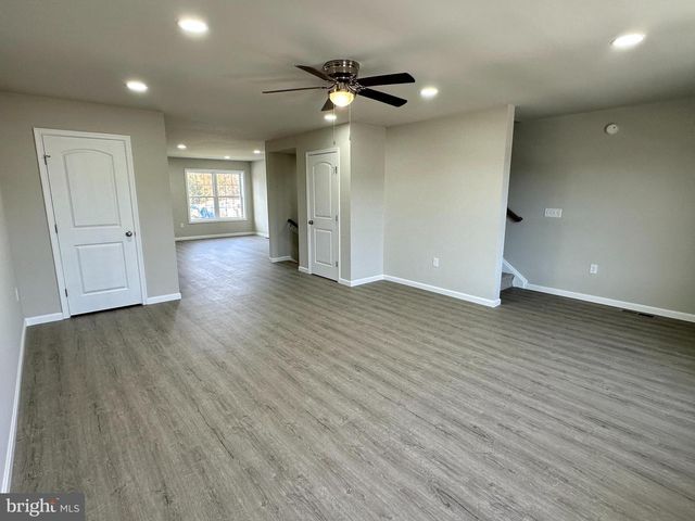 226 ROJAN RD, Dover, DE 19901