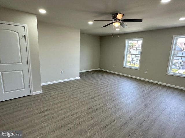 226 ROJAN RD, Dover, DE 19901