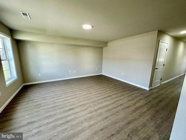 226 ROJAN RD, Dover, DE 19901