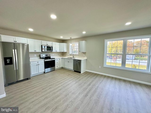 226 ROJAN RD, Dover, DE 19901