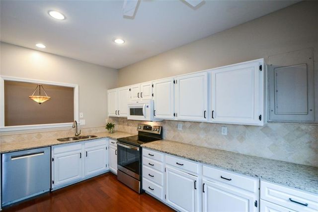 44 Nesbit Place 44, Alpharetta, GA 30022