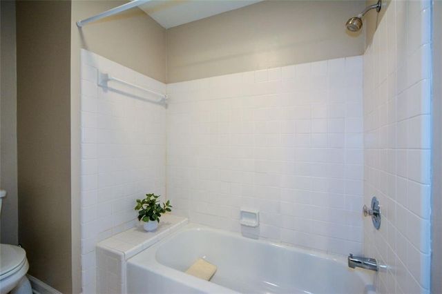 44 Nesbit Place 44, Alpharetta, GA 30022